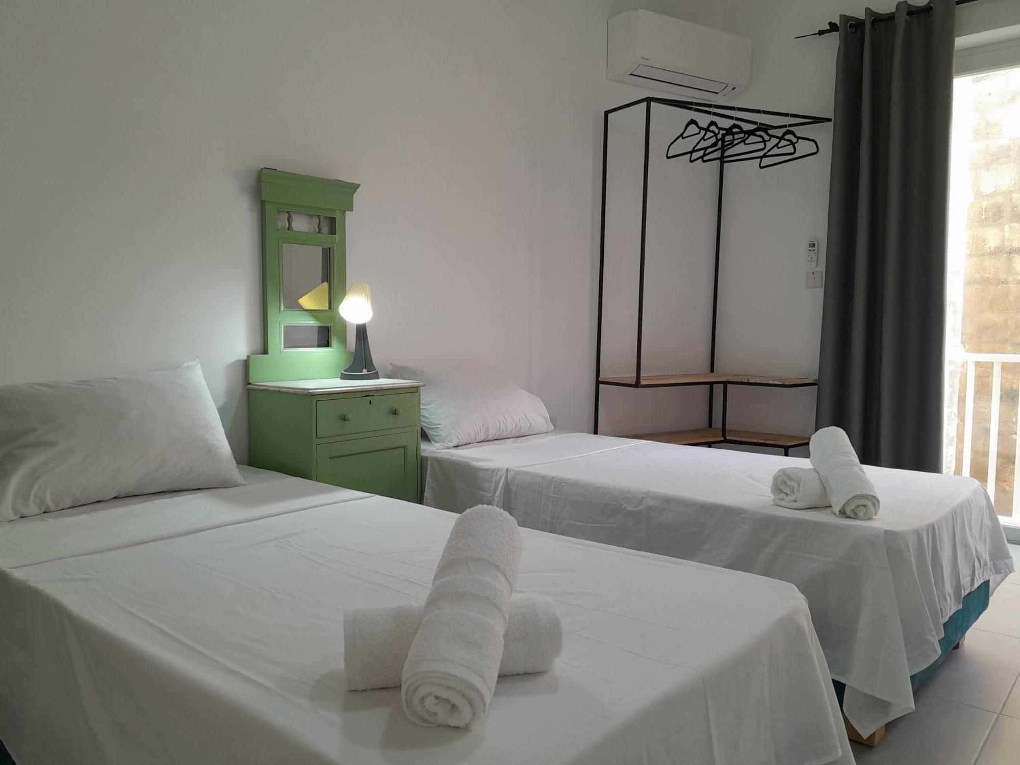 Limestone Suites สลีมา ภายนอก รูปภาพ