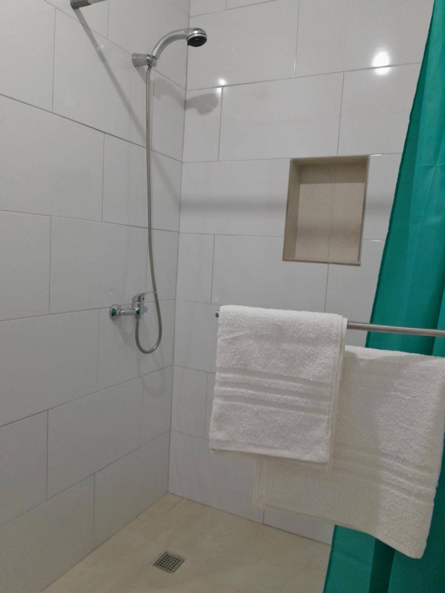 Limestone Suites สลีมา ภายนอก รูปภาพ